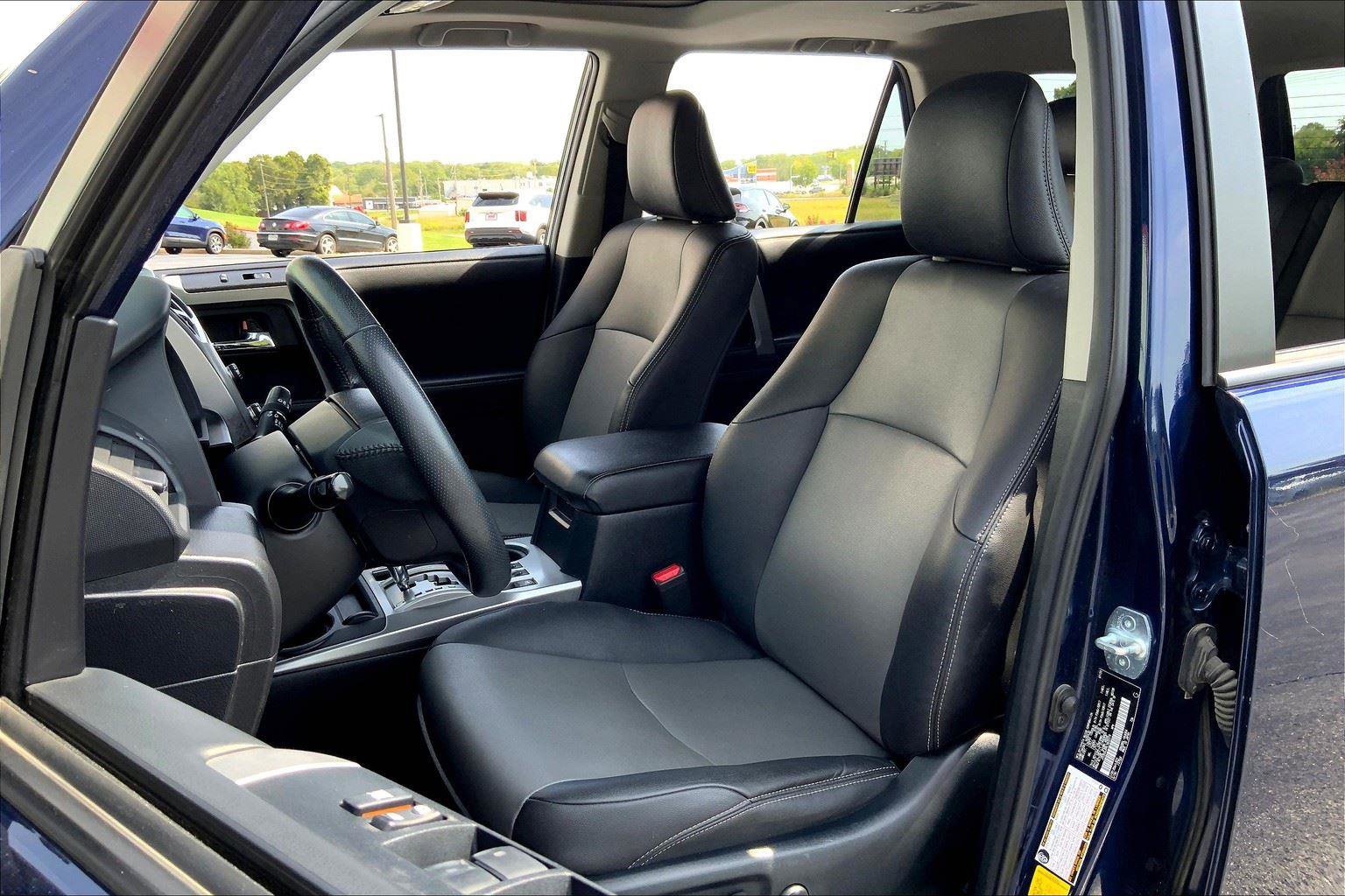 Used 2020 Toyota 4Runner SR5 Premium image 23