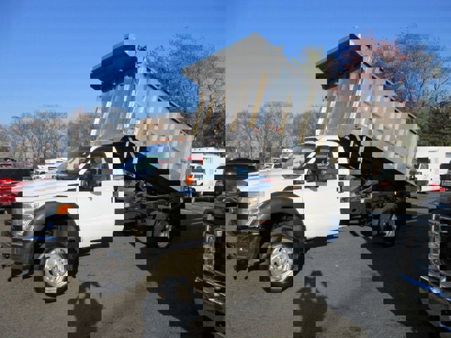 Used 2011 Ford F450 XL w/ PWR Equipment Group image 3