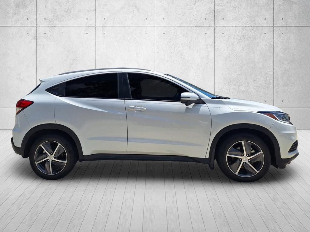 Used 2022 Honda HR-V EX image 4