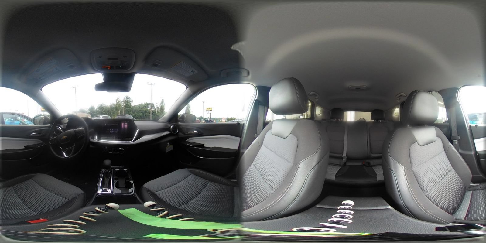 Used 2025 Chevrolet Trax LT w/ LT Convenience Package FWD image 37