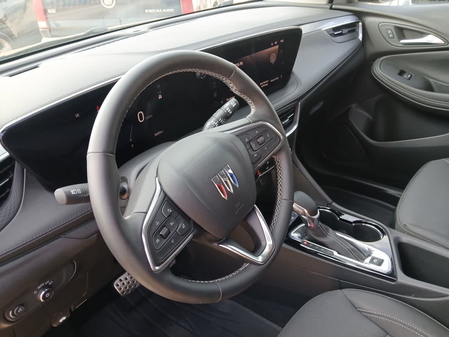 Used 2025 Buick Encore GX Preferred w/ Comfort Package AWD/4WD image 18