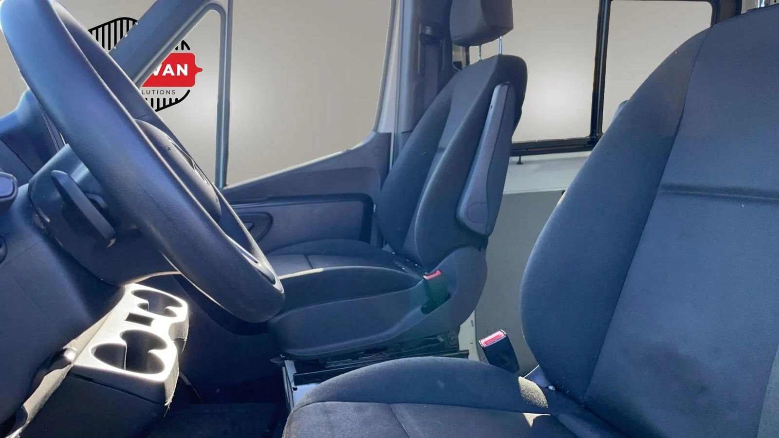 Used 2023 Mercedes-Benz Sprinter 2500 image 22