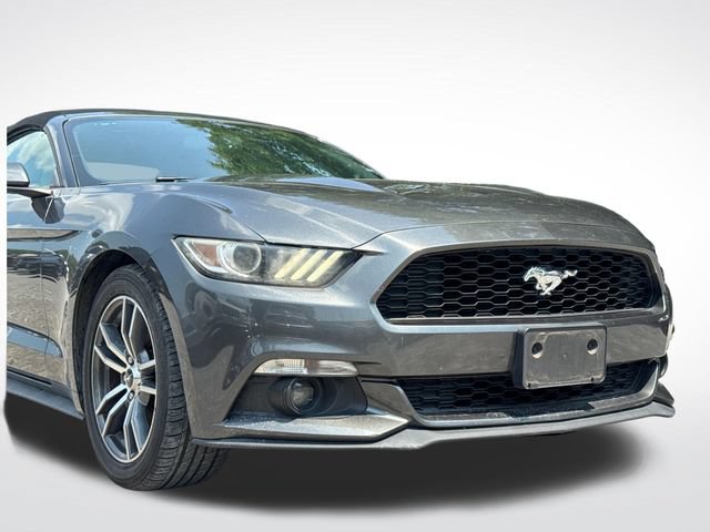 Used 2017 Ford Mustang Premium RWD image 29