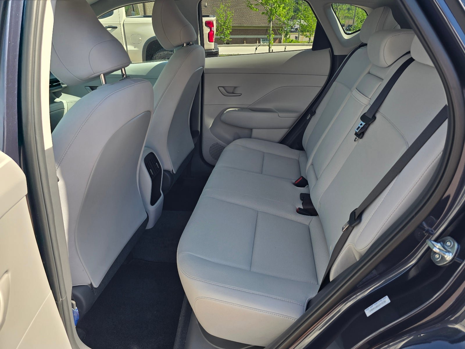 Certified 2025 Hyundai Kona SEL AWD/4WD image 11