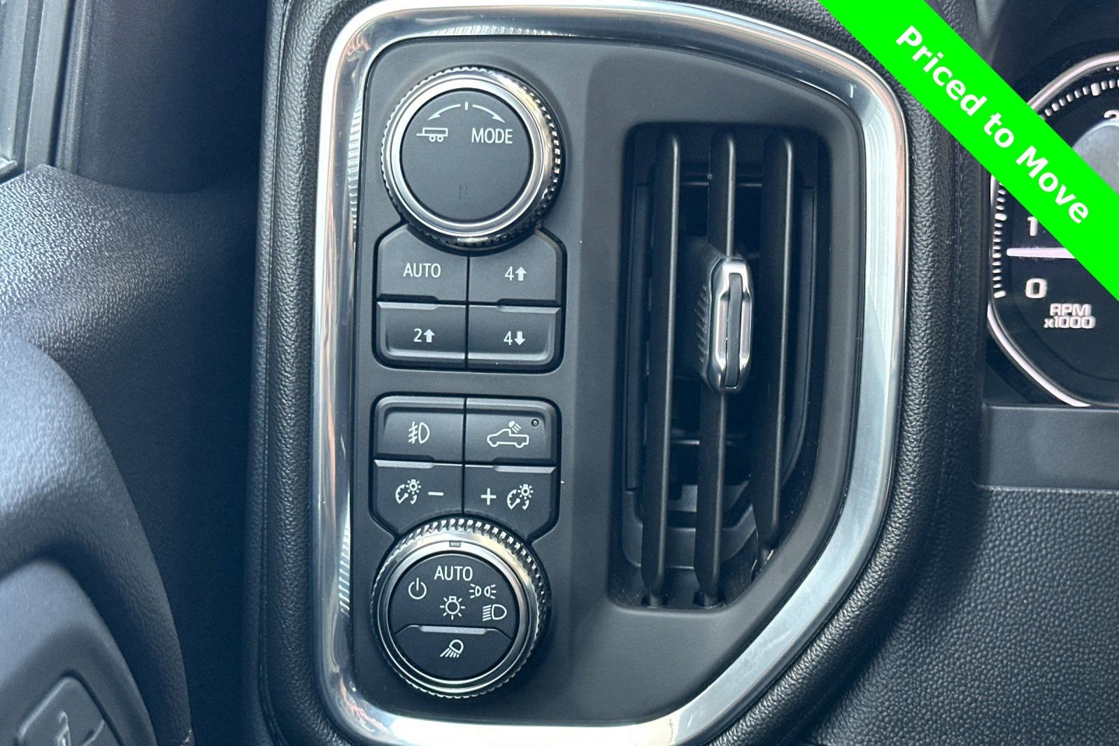 Used 2021 GMC Sierra 1500 SLT w/ SLT Premium Package image 35