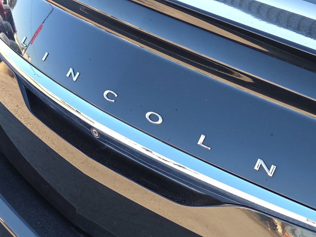 Used 2015 Lincoln MKS Elite w/ Equipment Group 101A image 10