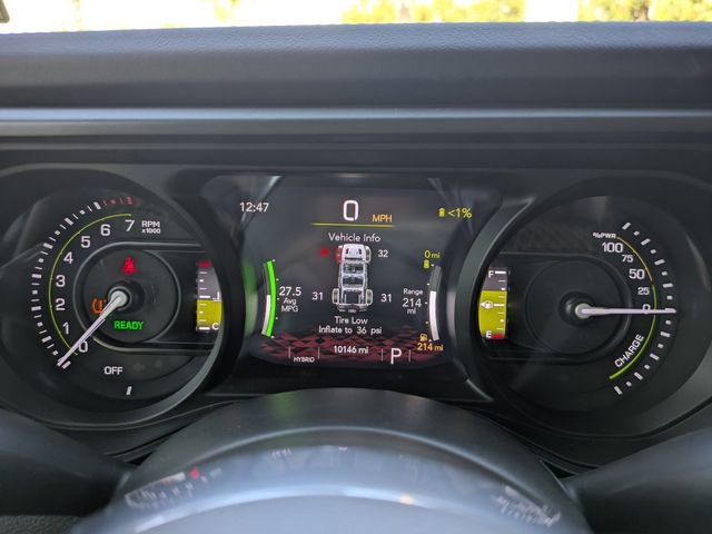 Used 2025 Jeep Wrangler Unlimited Sahara w/ Safety Group image 34