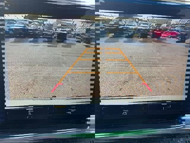 Used 2024 Chevrolet Silverado 1500 LT image 2