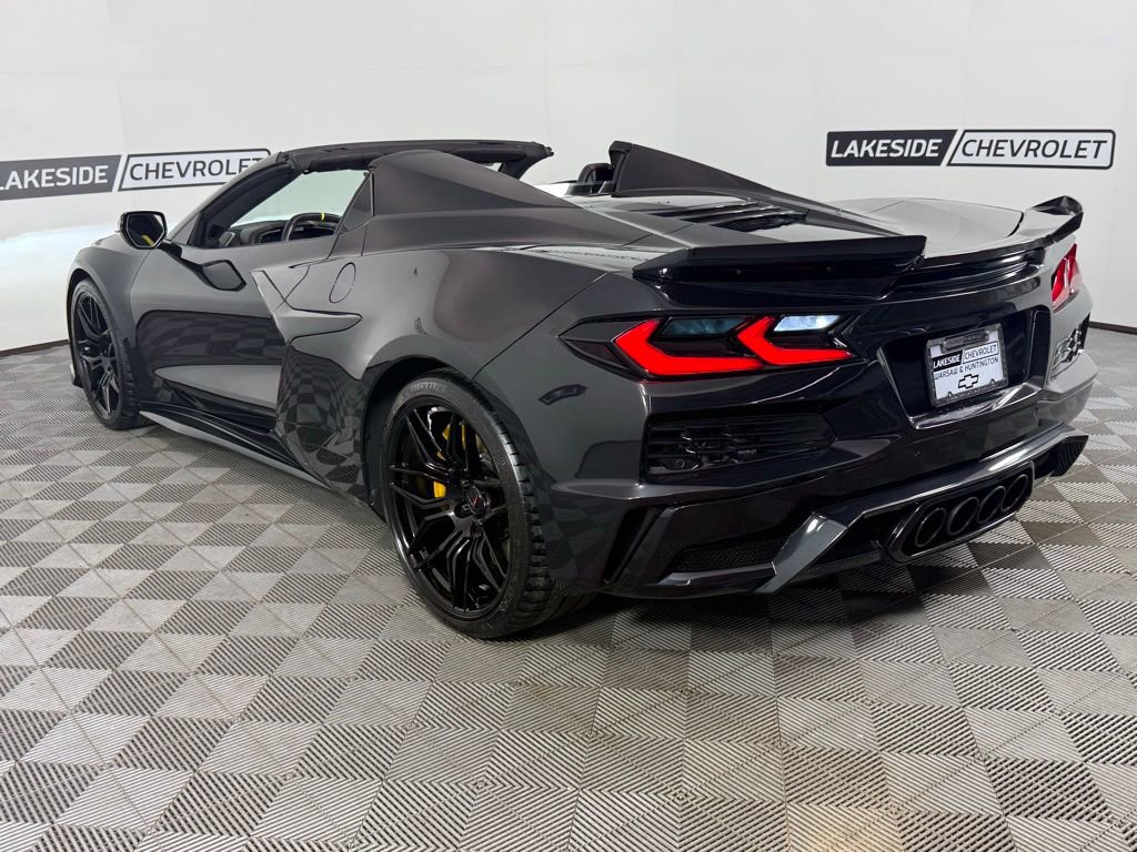 Used 2024 Chevrolet Corvette Z06 w/ Stealth Interior Trim Package image 34