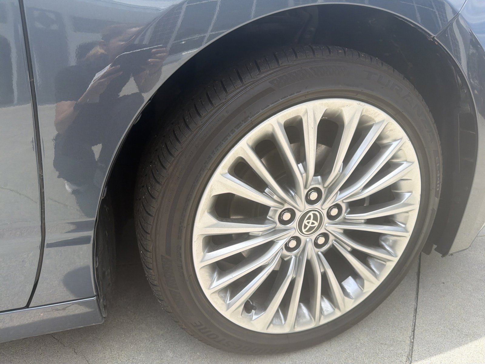Used 2020 Toyota Avalon Limited w/ Advanced Safety Package FWD image 12
