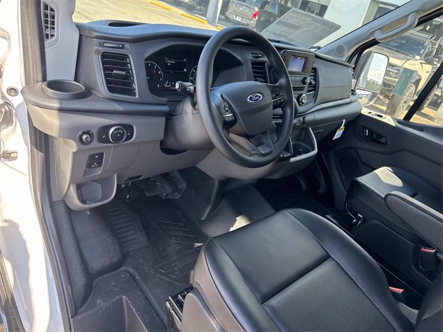 New 2025 Ford Transit 250 148 Medium Roof image 20