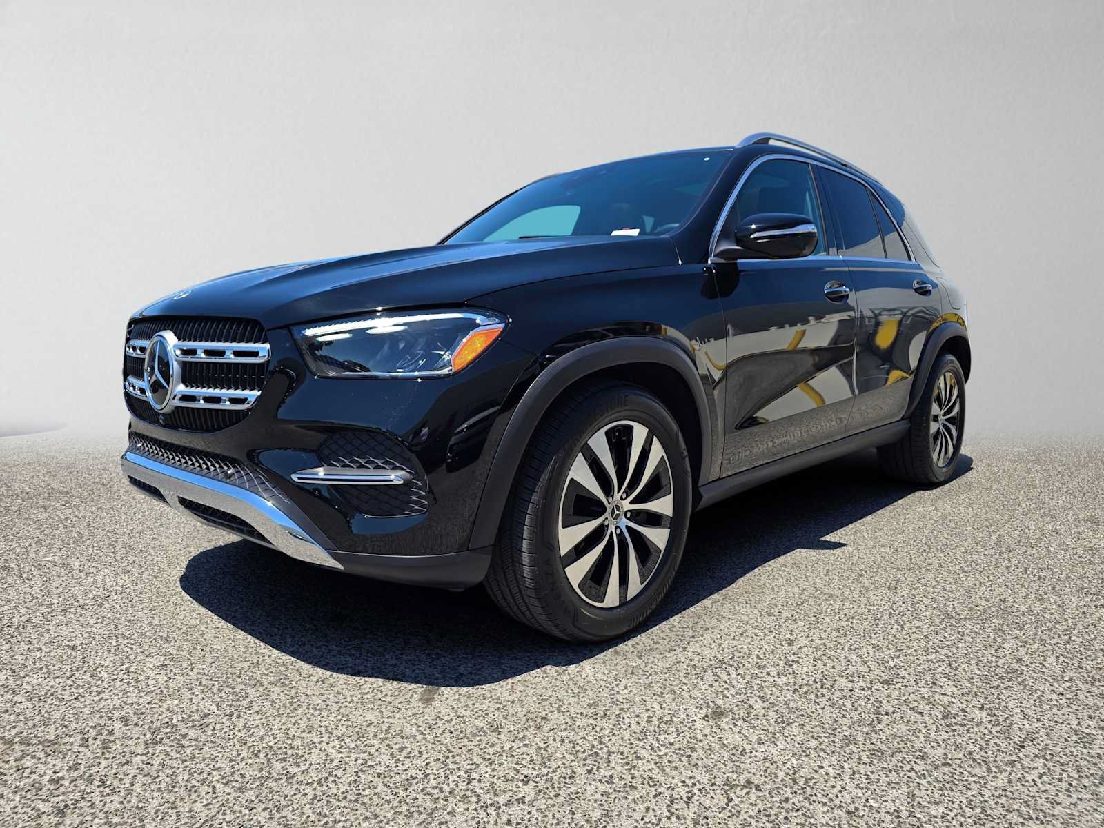 Used 2025 Mercedes-Benz GLE 450e 4MATIC image 7