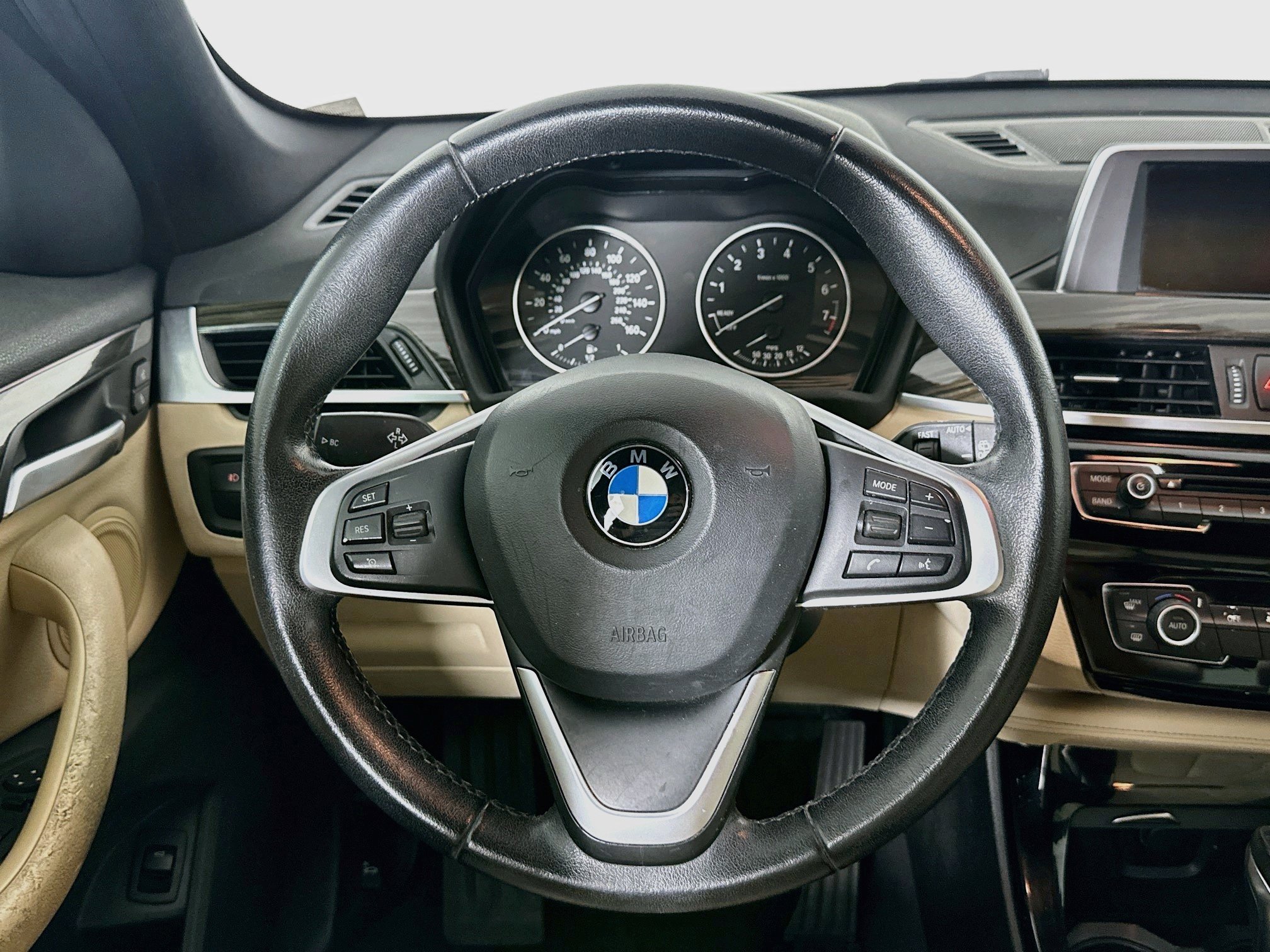 Used 2016 BMW X1 xDrive28i AWD/4WD image 17