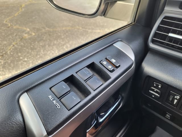 Used 2019 Toyota 4Runner SR5 Premium image 24