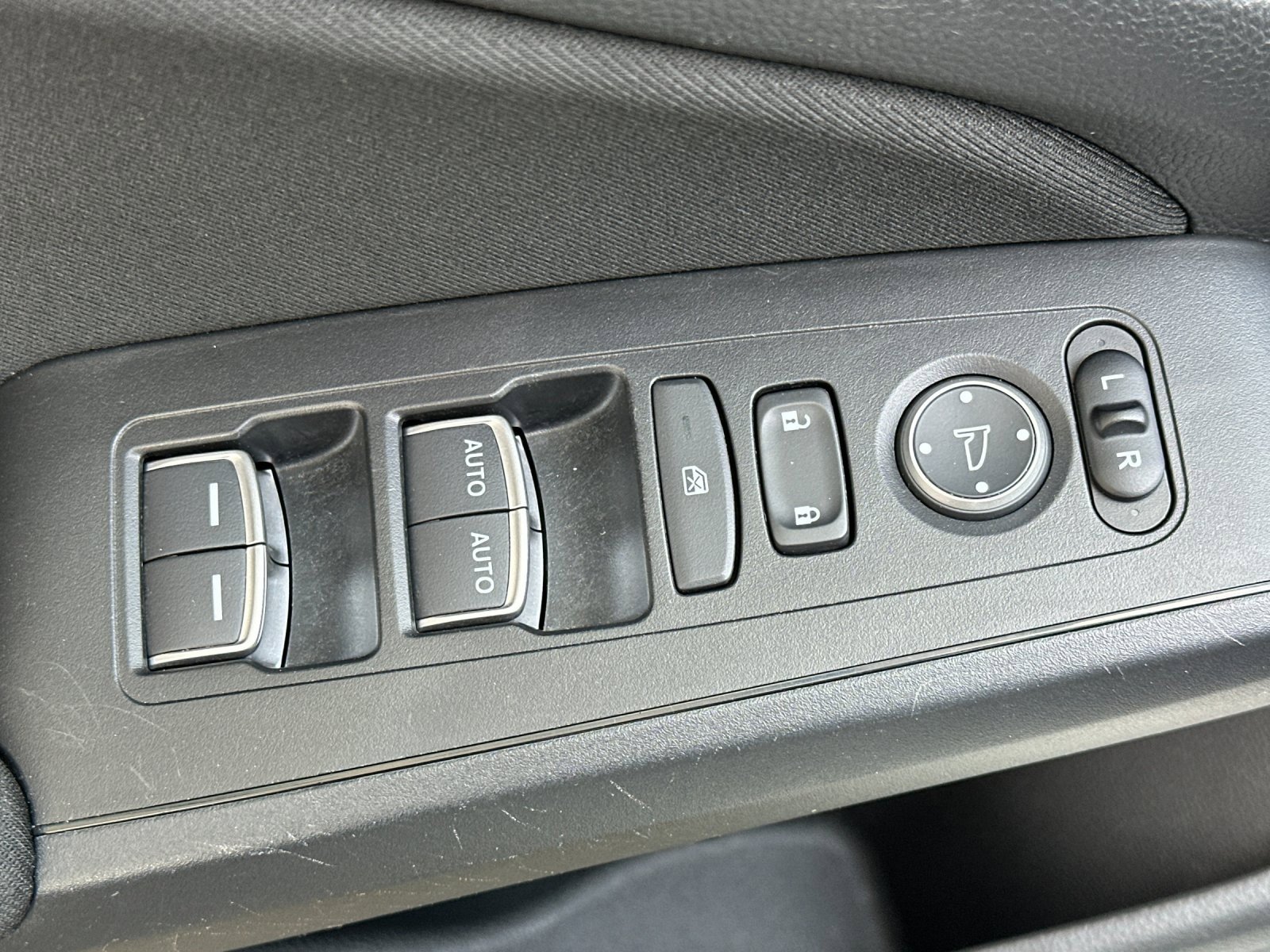 Used 2022 Honda Civic Sport image 12