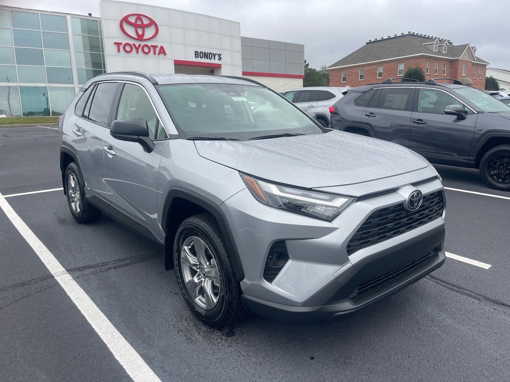 New 2025 Toyota RAV4 LE image 1