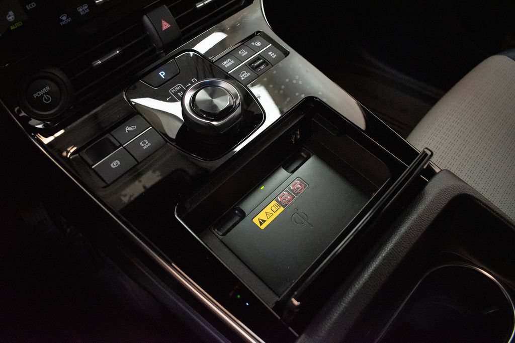 Certified 2023 Subaru Solterra AWD image 19