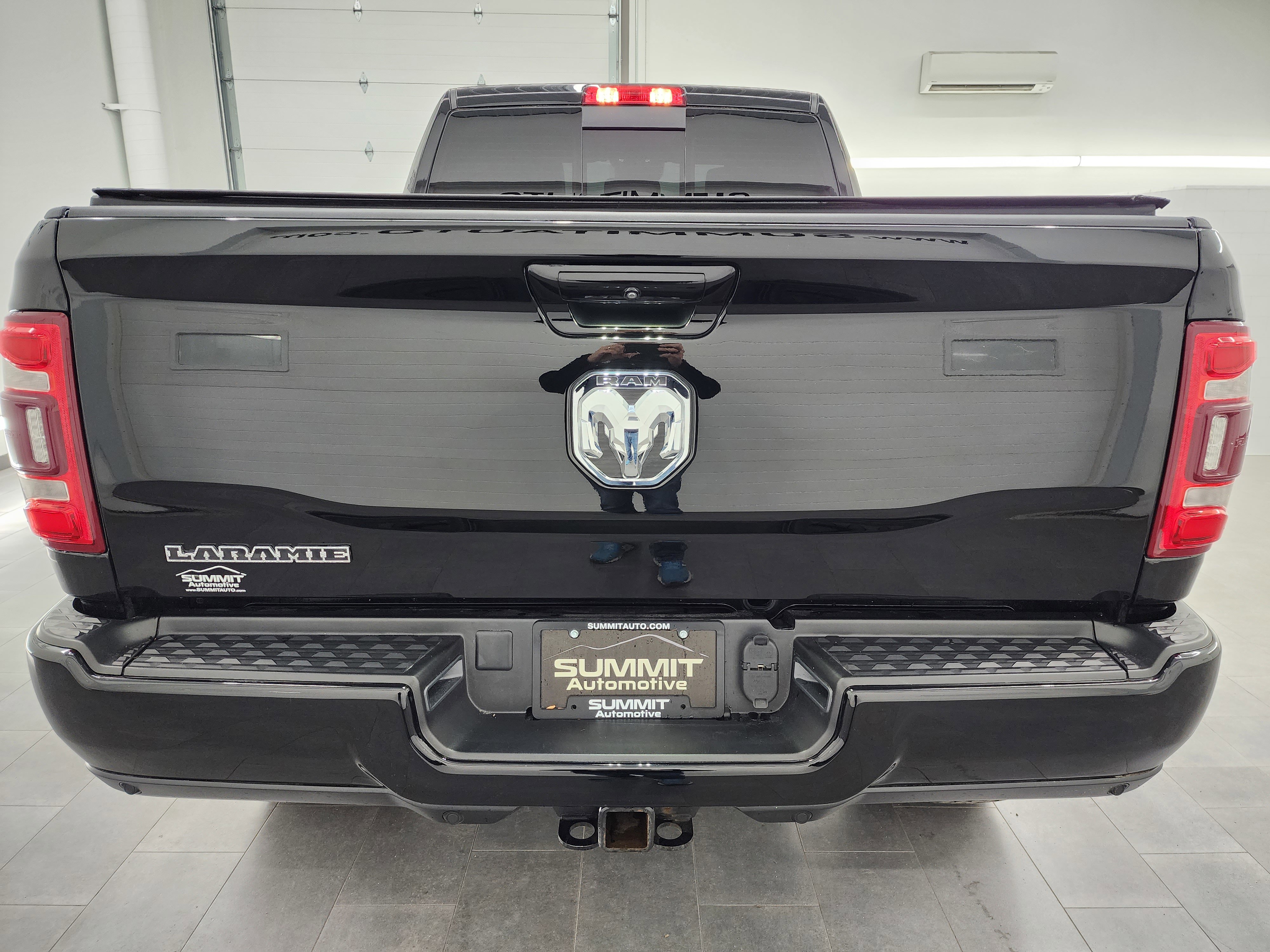 Used 2023 RAM 3500 Laramie image 31