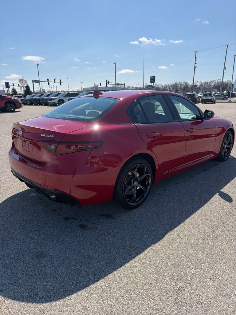 Used 2019 Alfa Romeo Giulia Ti Sport w/ Quick Order Package 22S Sport image 6