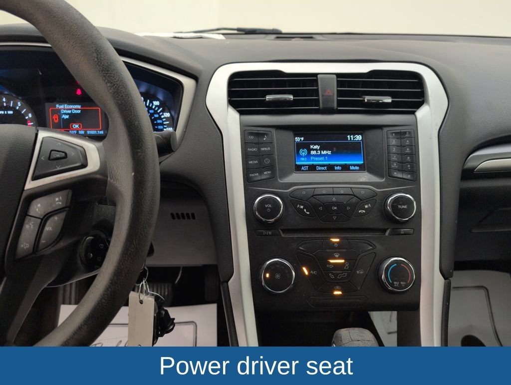 Used 2016 Ford Fusion SE image 17