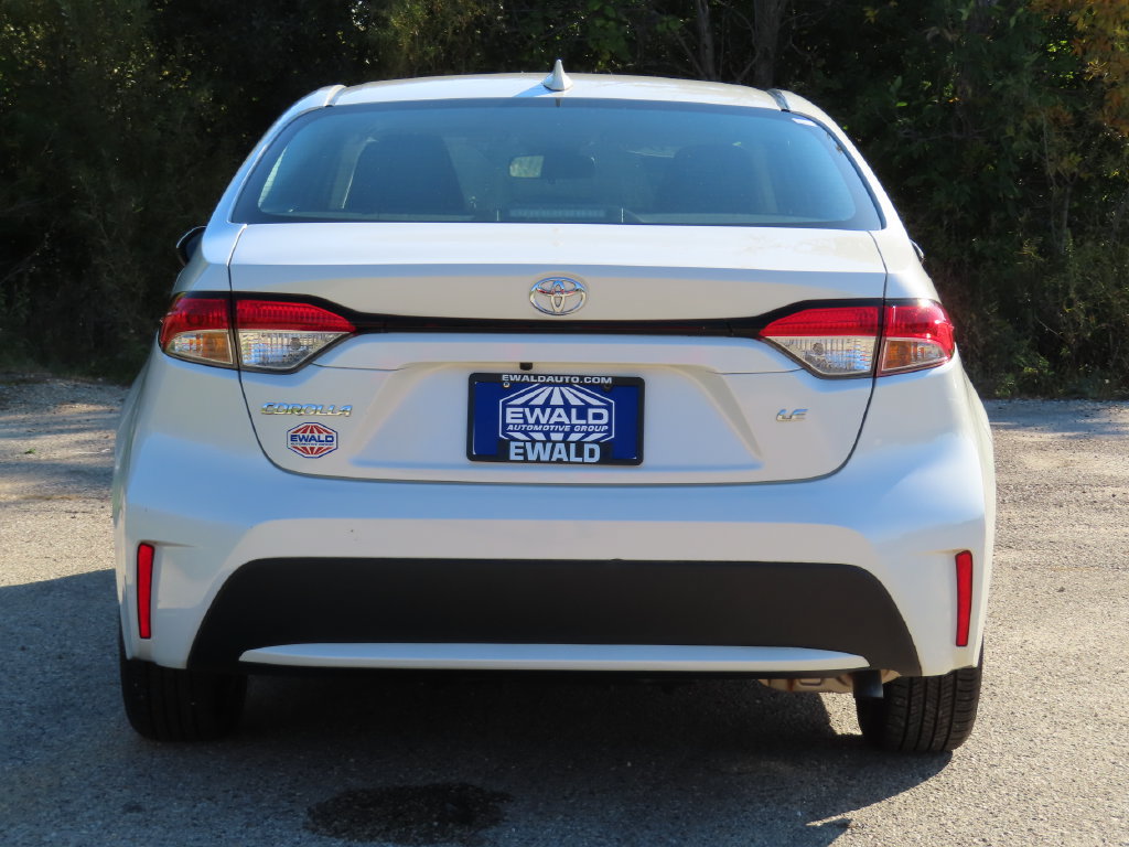Used 2020 Toyota Corolla LE FWD image 15