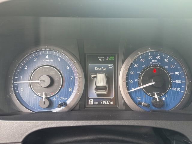 Used 2019 Toyota Sienna Limited Premium image 9