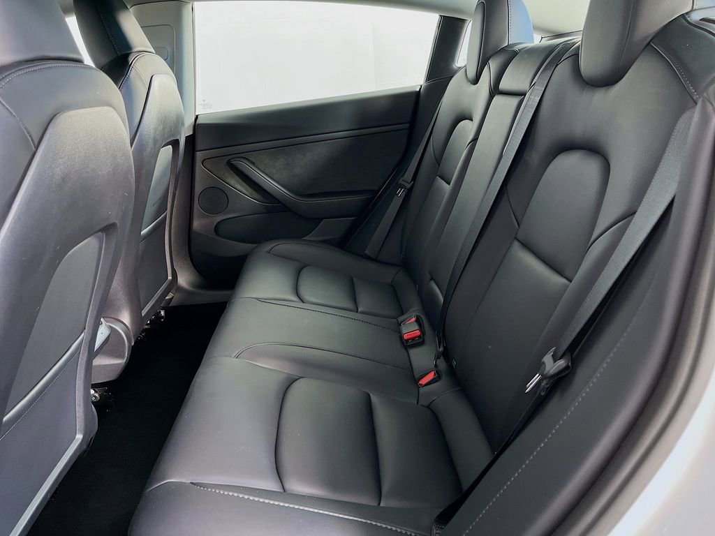 Used 2023 Tesla Model 3 Standard Range RWD image 28