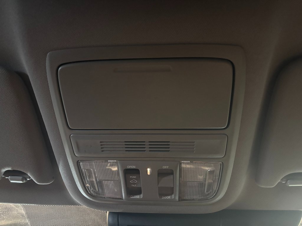 Used 2020 Honda Accord EX-L image 17