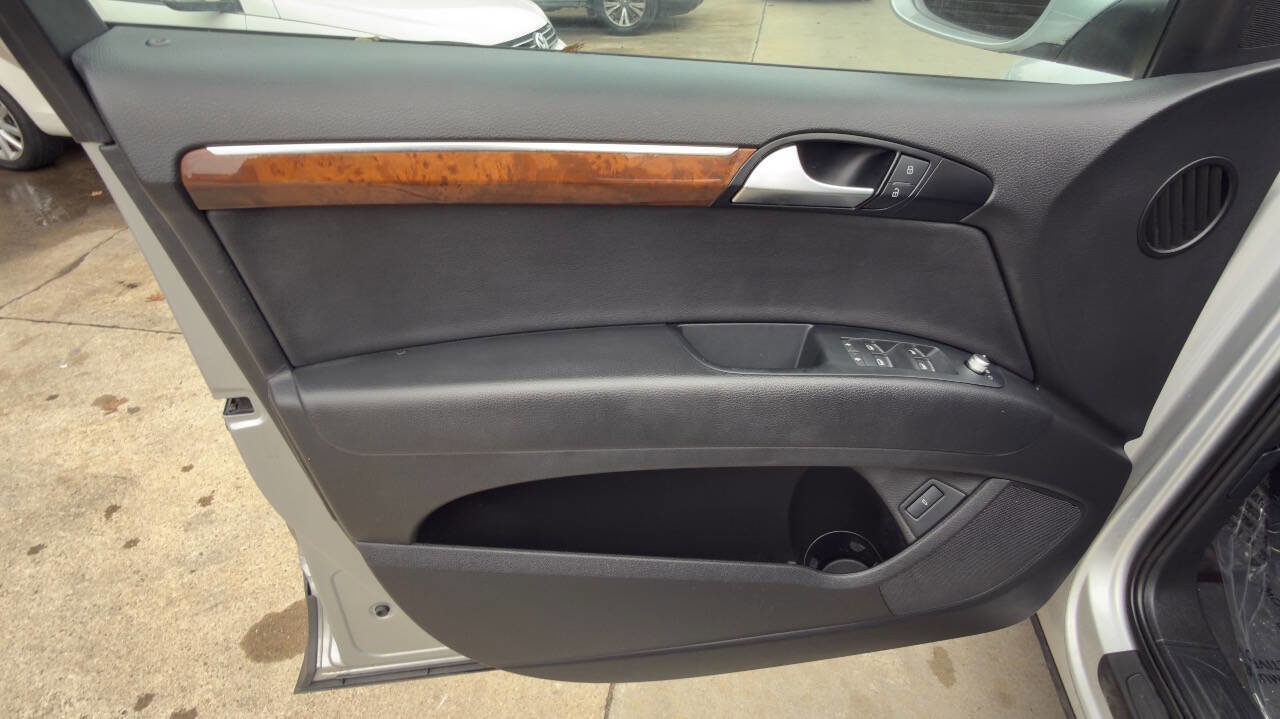 Used 2014 Audi Q7 3.0T Premium image 22