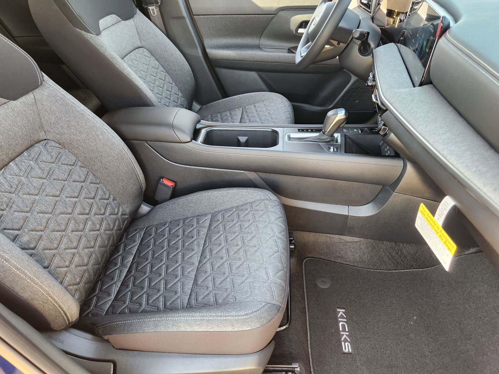 New 2026 Nissan Kicks SV w/ SV Premium Package image 13