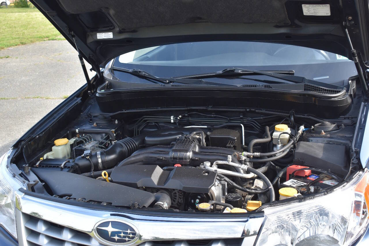 Used 2012 Subaru Forester 2.5X Premium w/ Popular Pkg 3 image 34