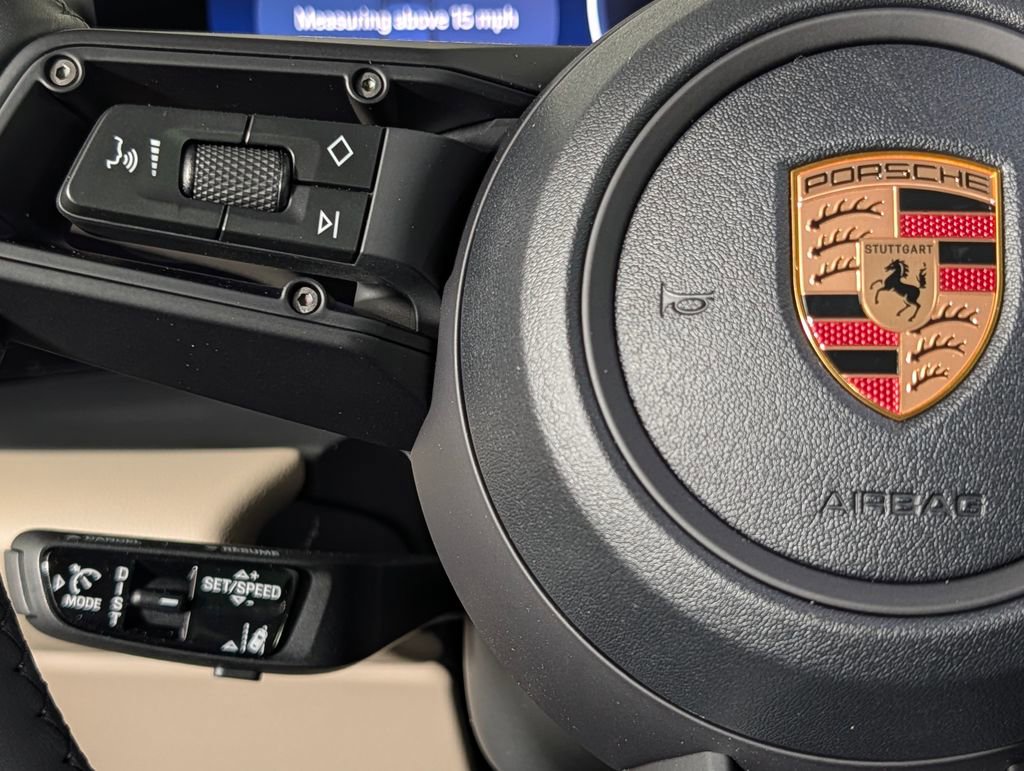 New 2026 Porsche Macan 4 Electric image 39