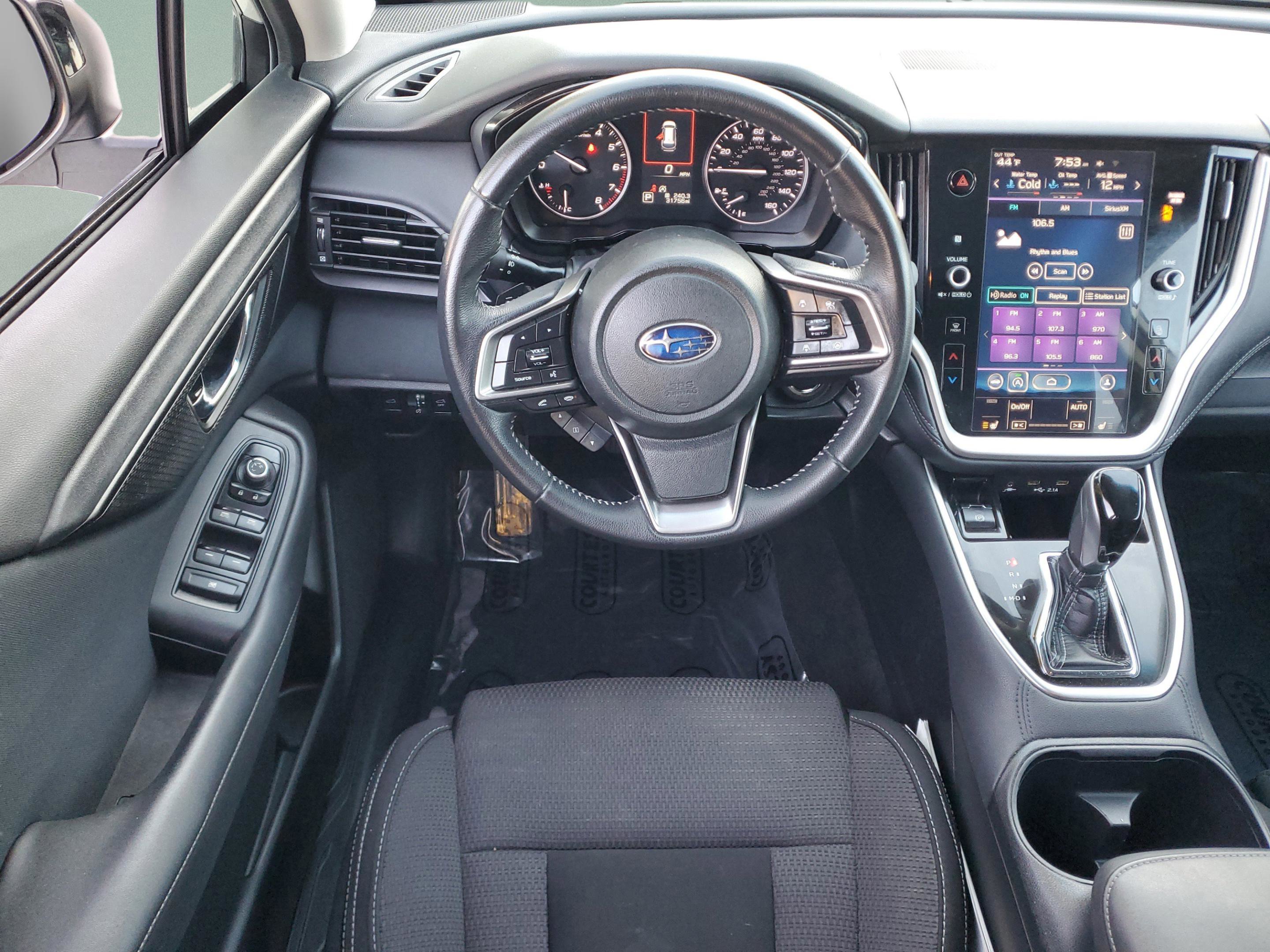 Used 2022 Subaru Outback Premium image 10