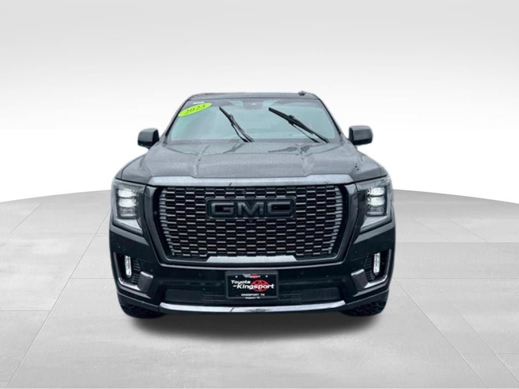 Used 2023 GMC Yukon XL Denali Ultimate w/ LPO, Floor Liner Package AWD/4WD image 11