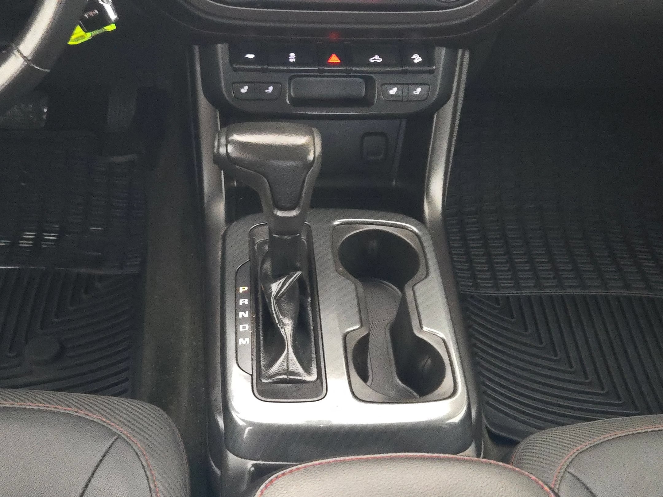 Used 2016 GMC Canyon SLE w/ All Terrain Package AWD/4WD image 18