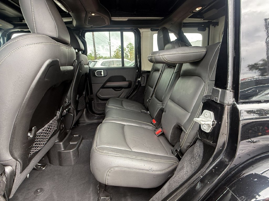 Used 2024 Jeep Wrangler Unlimited Rubicon 392 AWD/4WD image 15