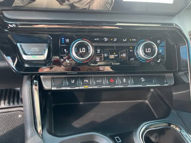 Used 2024 GMC Sierra 2500 AT4 w/ AT4 Premium Plus Package AWD/4WD image 19