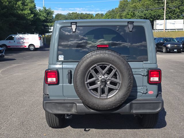 Used 2026 Jeep Wrangler Unlimited Sport AWD/4WD image 4