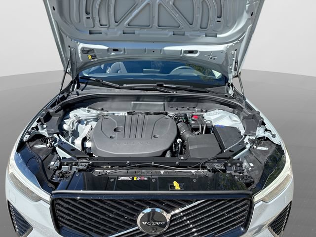New 2027 Volvo XC60 B5 Plus AWD/4WD image 18
