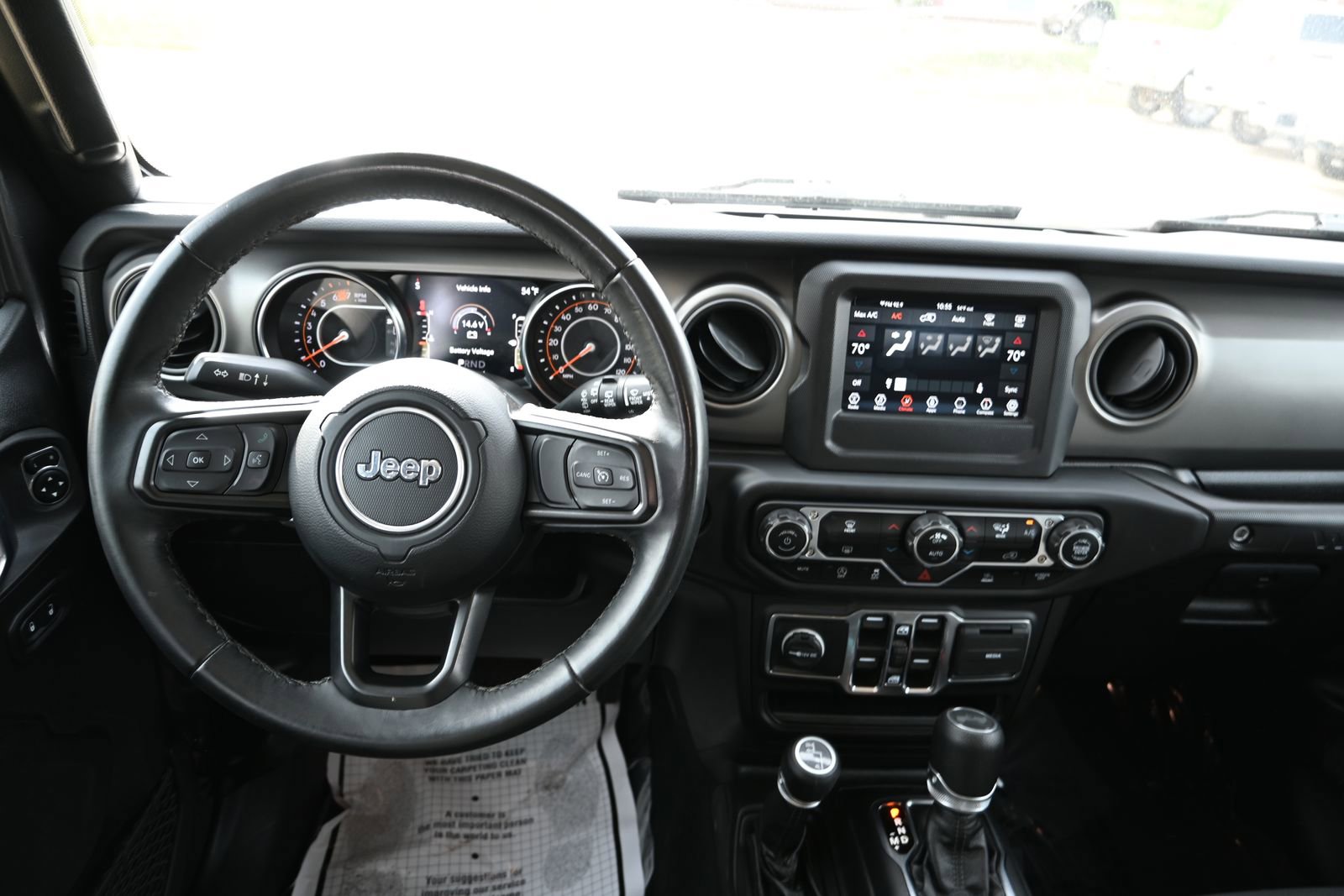 Used 2022 Jeep Wrangler Unlimited Sport image 24