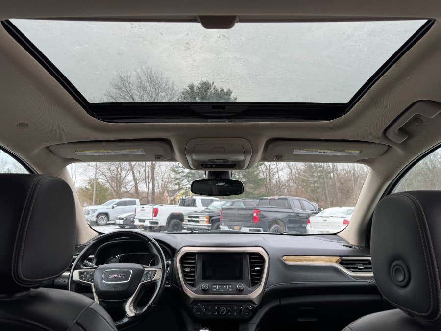 Used 2017 GMC Acadia Denali w/ Technology Package image 23