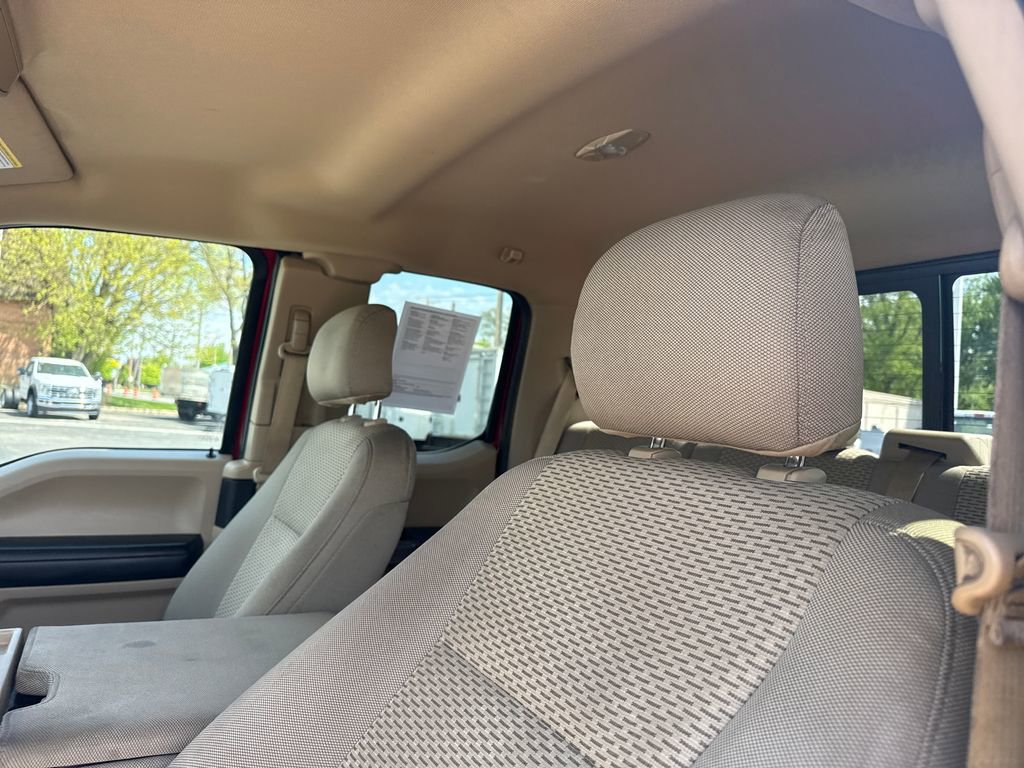 Used 2015 Ford F150 XLT w/ Equipment Group 302A Luxury AWD/4WD image 19