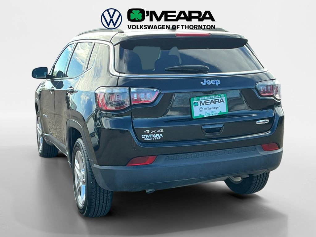Used 2024 Jeep Compass Latitude image 3