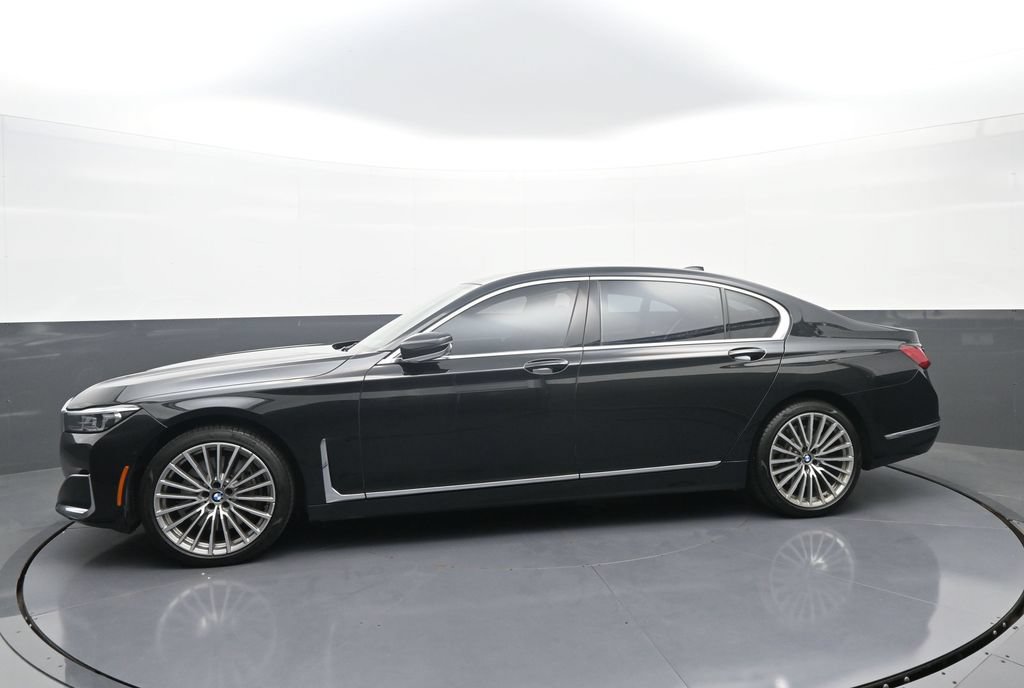 Used 2022 BMW 750i xDrive w/ Autobahn Package AWD/4WD image 4