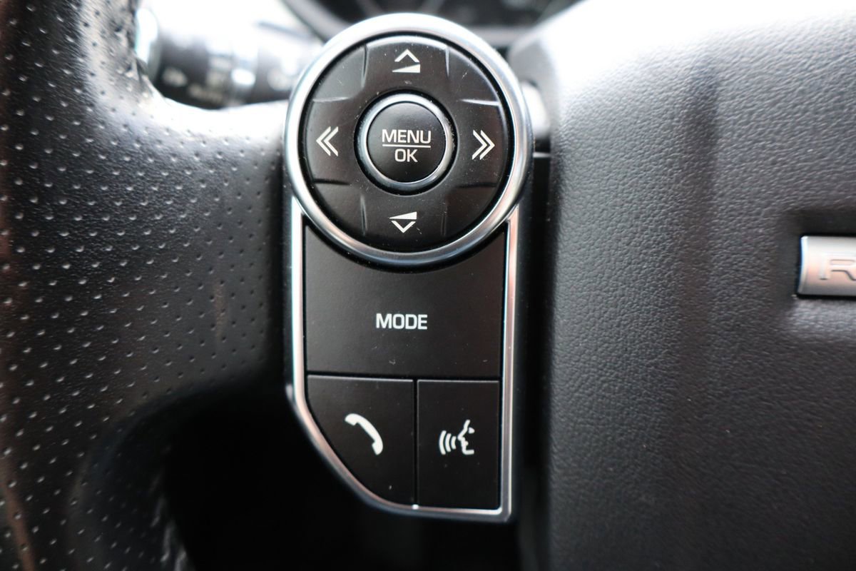 Used 2014 Land Rover Range Rover Sport HSE image 30