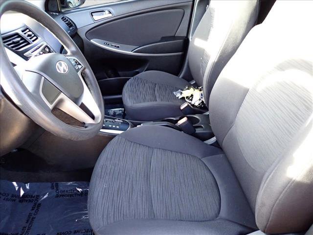 Used 2017 Hyundai Accent SE image 11