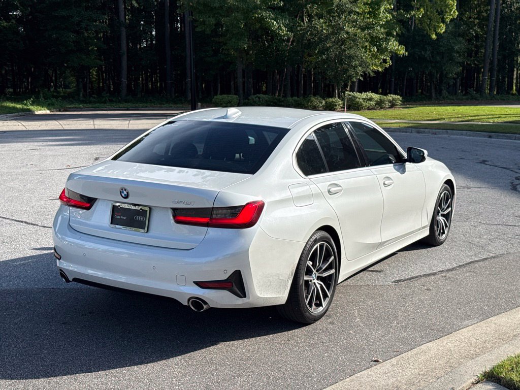 Used 2020 BMW 330i Sedan w/ Convenience Package RWD image 5