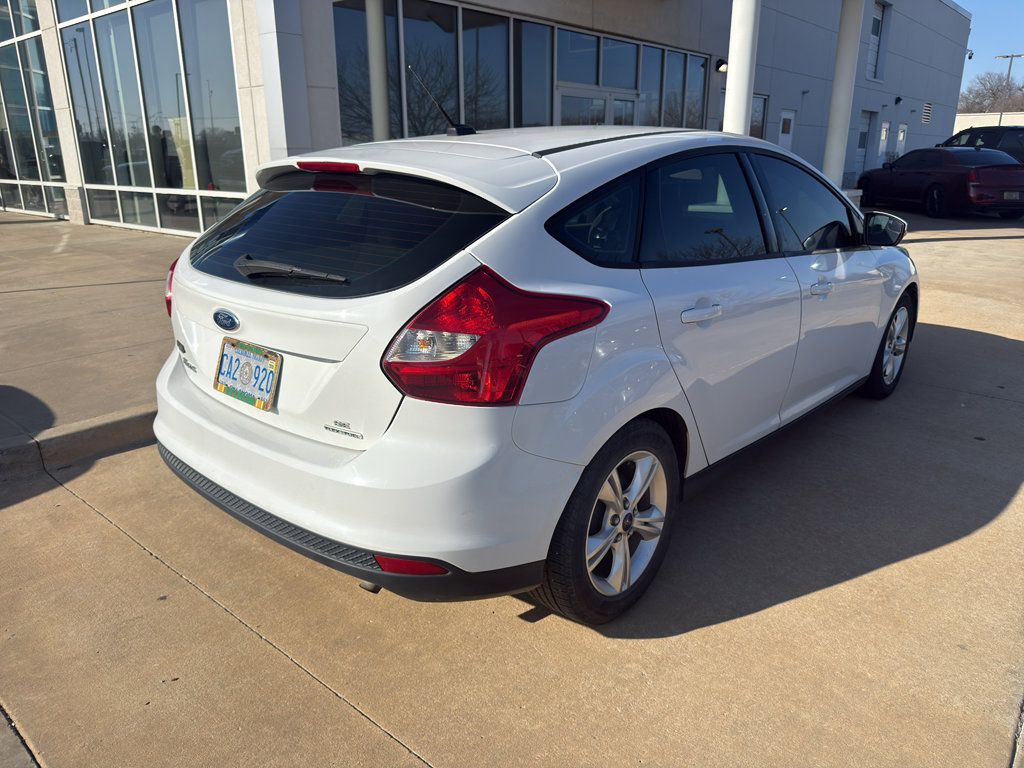 Used 2014 Ford Focus SE image 2