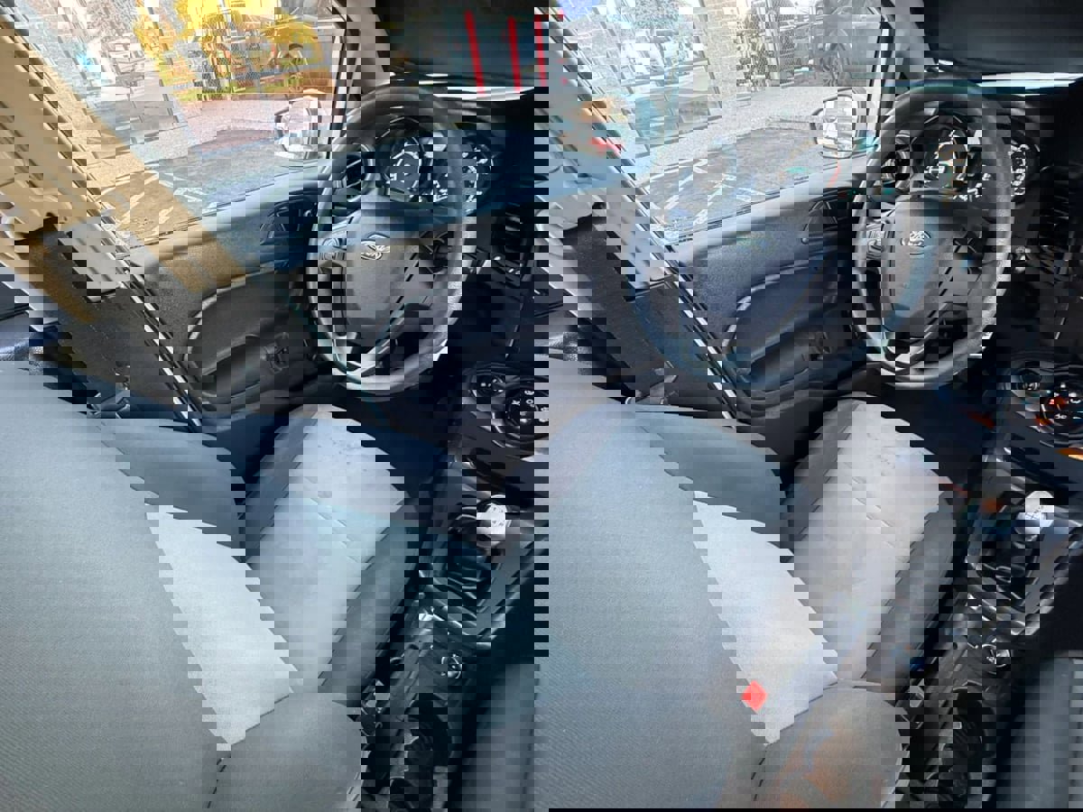 Used 2016 Ford Fiesta S FWD image 46