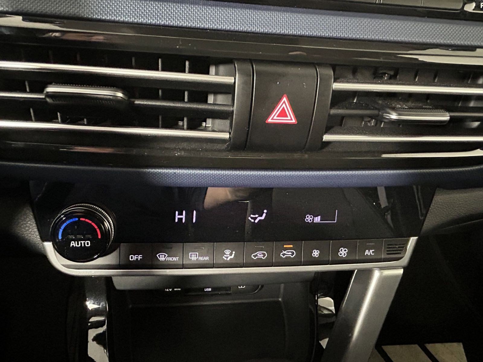 Certified 2023 Kia Seltos S w/ Navigation Package image 22